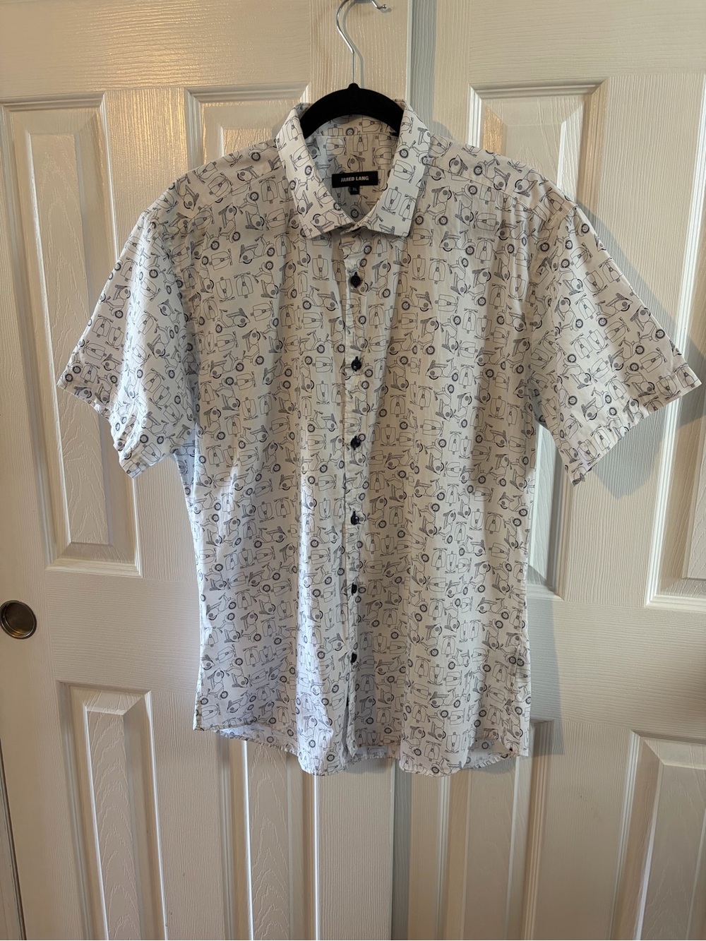 Jared Lang Men’s White Short-Sleeve Button-Down Shirt/ Black Scooter/Moped Print